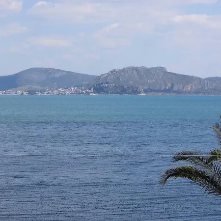 μονοκατοικία με όμορφο κήπο δίπλα στη θάλασσα Ferienhaus Míloi